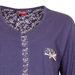 Paars doorknoop nachthemd met lange mouwen, ronde hals, borstzakje en geprint dessin op knoopsluiting en zakje