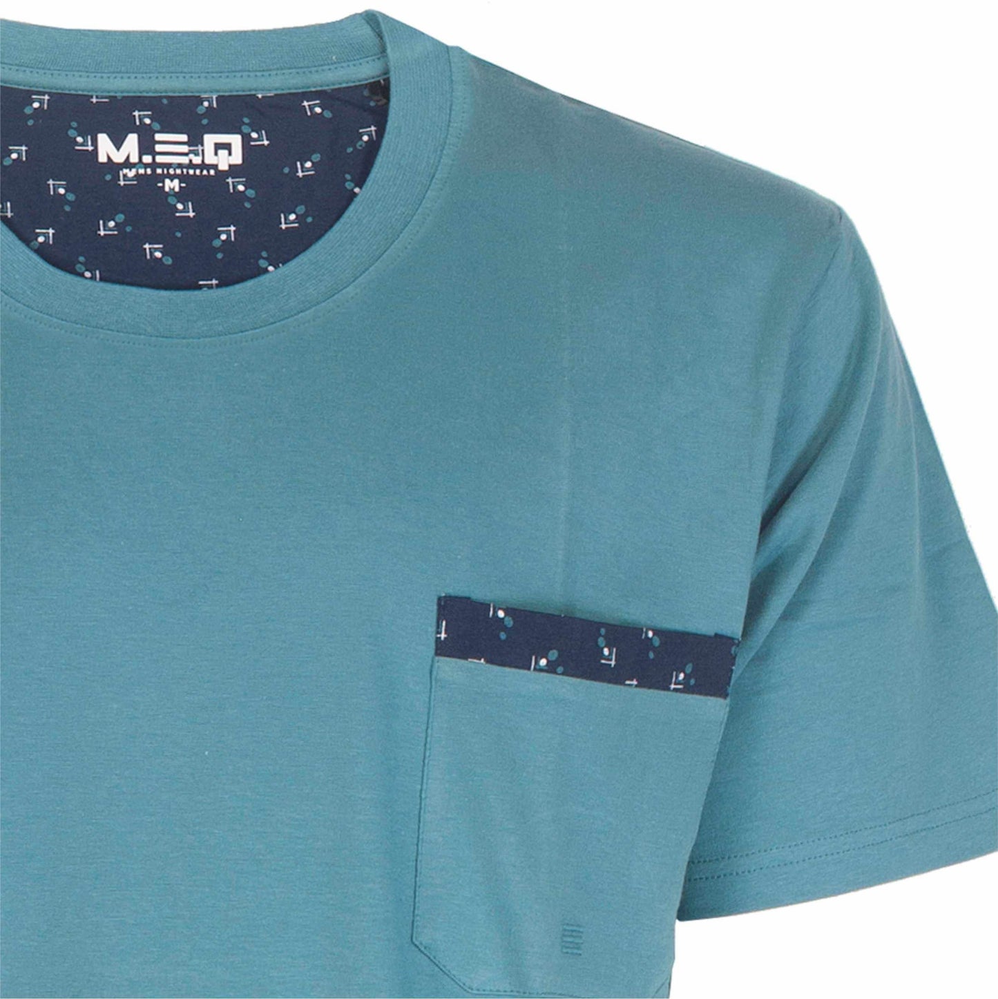 Petrolblauwe t-shirt met korte mouwen, ronde hals en borstzakje met contrasterende print, onderdeel van pyjama set