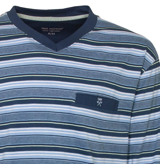 Gestreepte blauwe pyjama top van Paul Hopkins met V-hals en korte mouwen, gemaakt van 100% katoen.