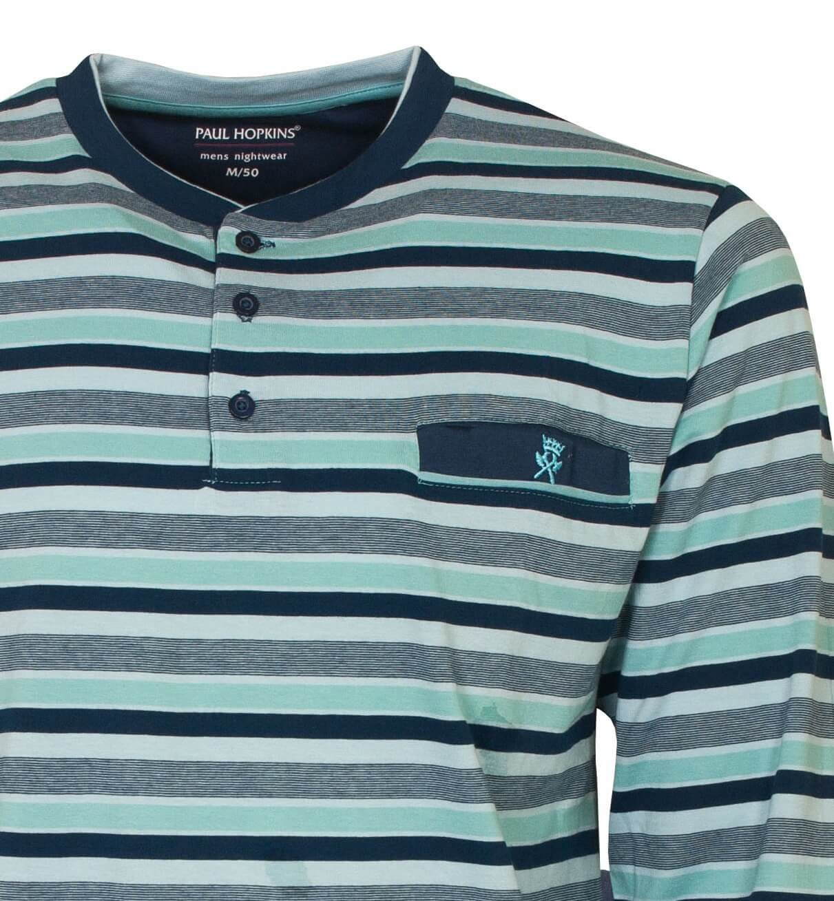 Gestreepte heren pyjama top van Paul Hopkins in tinten blauw en grgrijs en mint, met knoopsluiting en borstzakje