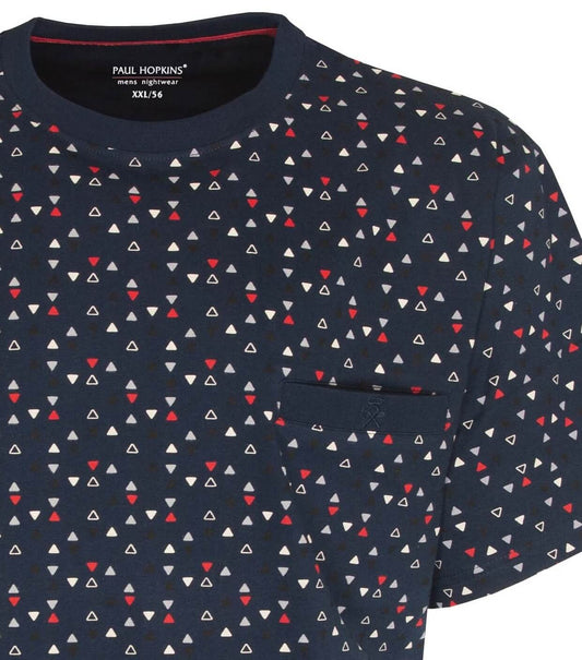 Donkerblauwe pyjama top met geometrisch patroon van witte en rode driehoekjes, merk Paul Hopkins, maat XXL