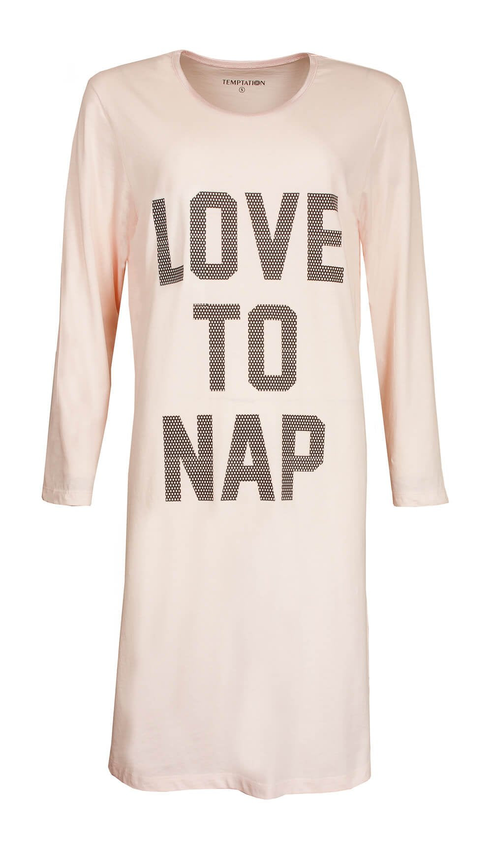 Lichtroze nachthemd met lange mouwen en 'LOVE TO NAP' tekst in zwart gestals met satijnen biesje.