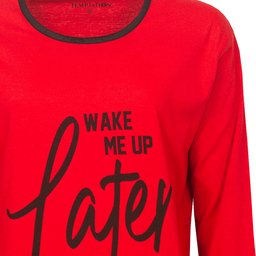 Rood nachthemd met lange mouwen en ronde hals, zwarte bies en 'Wake me up later' tekstprint op de borst