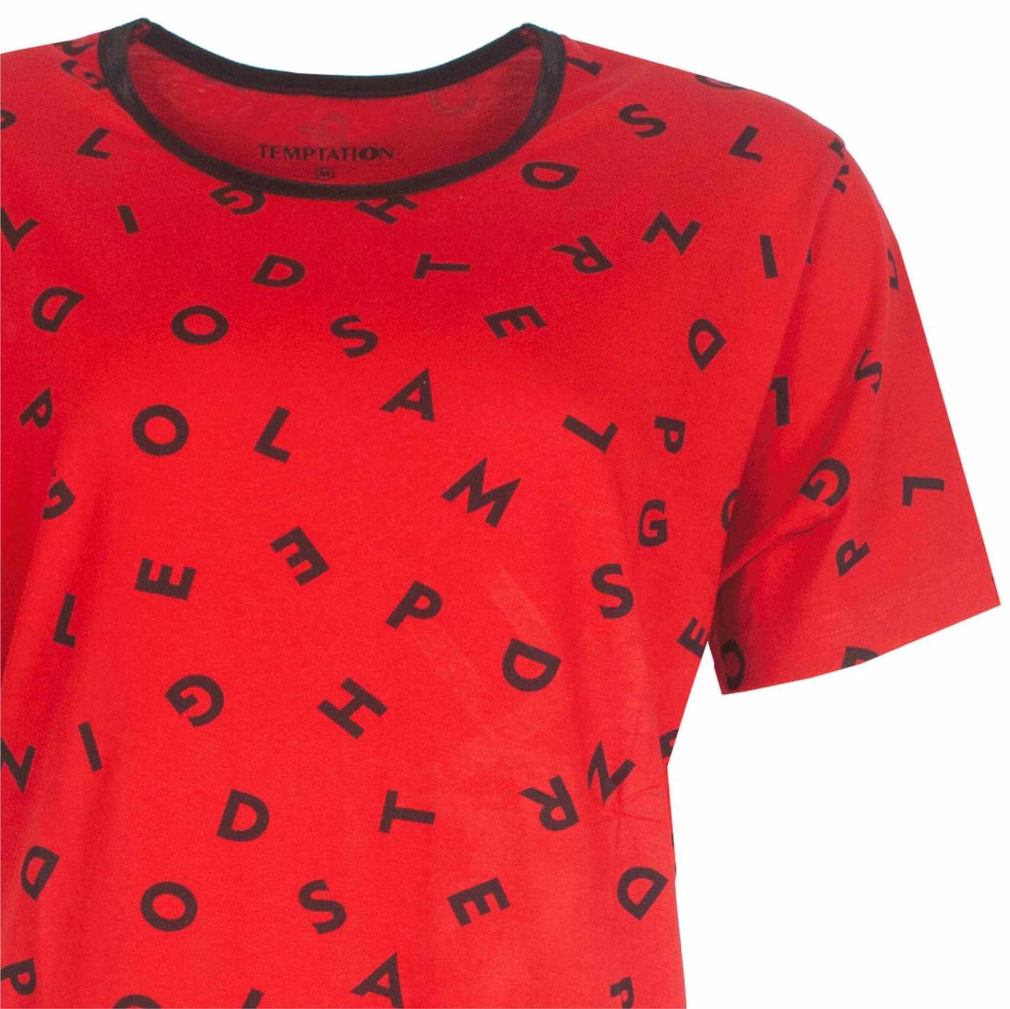 Rood nachthemd met zwarte letters verspreid over het shirt, korte mouwen en zwarte halsboord.
