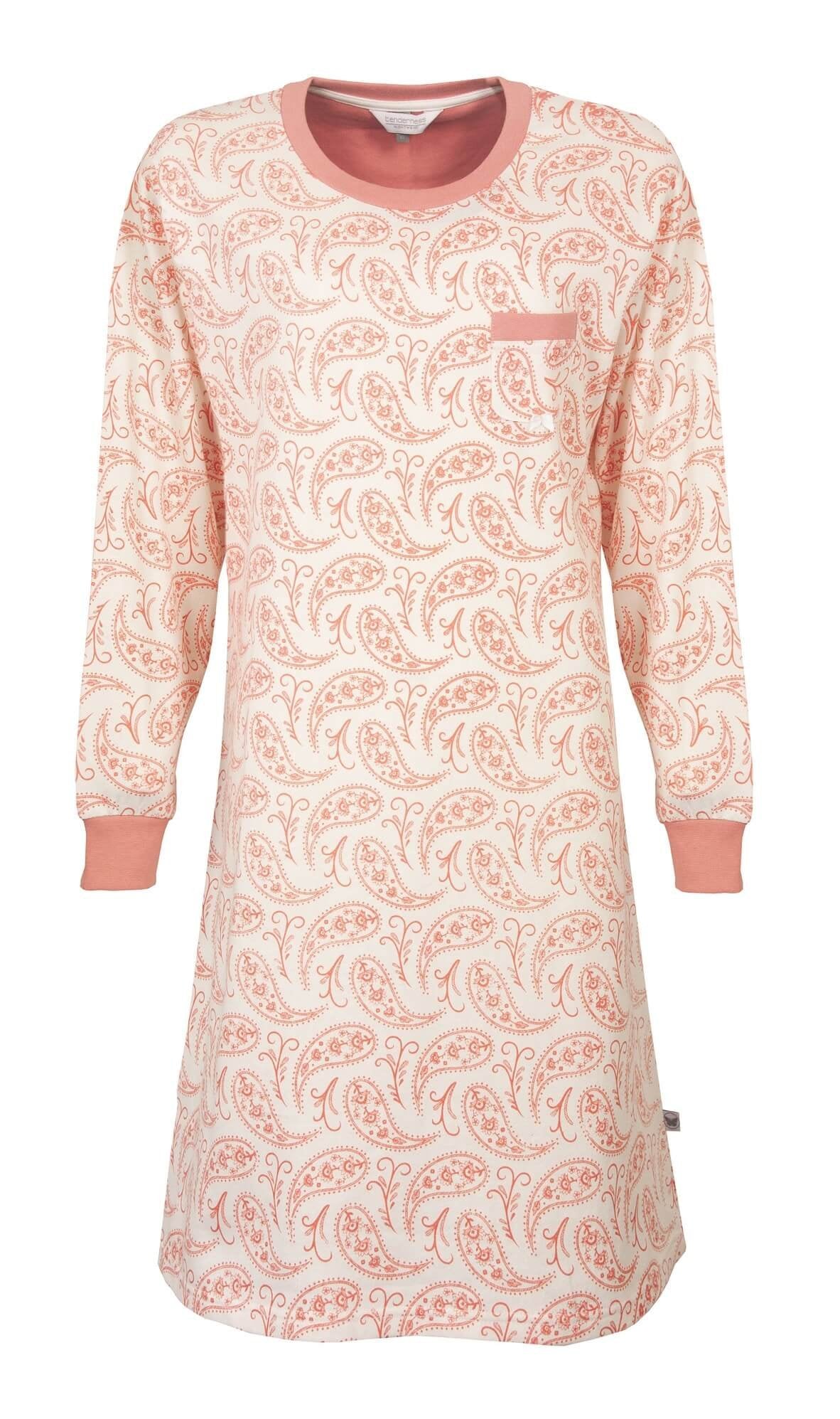 Roze nachthemd met paisley patroon, lange mouwen en ronde hals. Gemaakt van fleece met katoen en polyester.