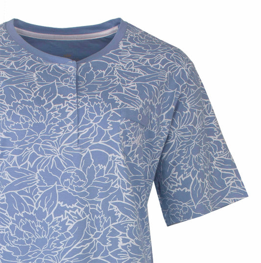 Blauw dames nachthemd met korte mouwen en witte bloemenprint, knoopsluiting aan de hals