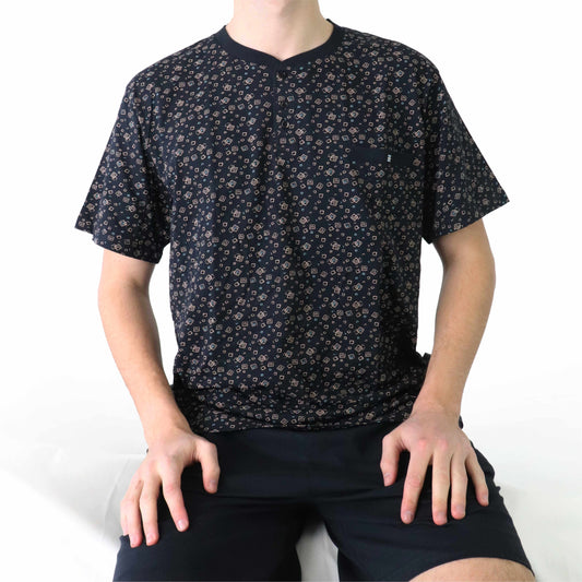 Donkerblauwe heren shortama met polo sluiting en kleine vierkante printjes over het hele shirt