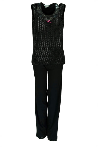 Zwarte dames pyjama met mouwloze gestipte top en lange effen broek. Ronde hals met rimpeldetail en roze strikje.