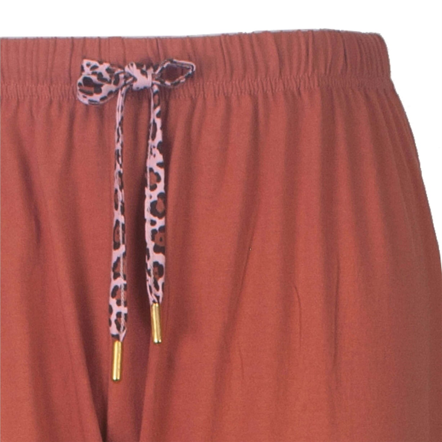 Roze pyjama broames pyjama broek met elastische tailanter print koord met gouden uiteinden