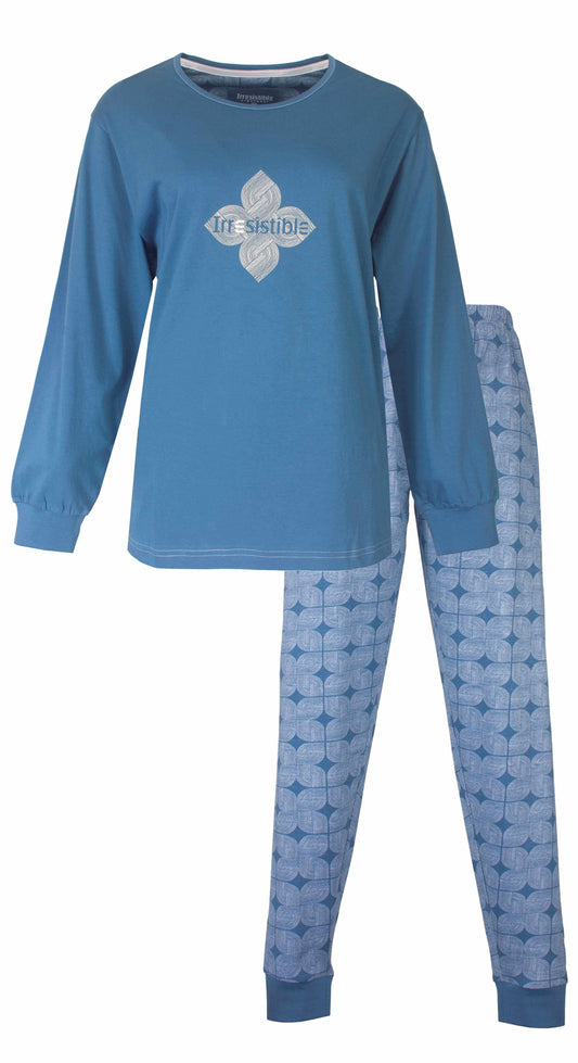 Oceaanblauwe dames pyjama met lange mouwen en bijpassende broek met geometrisch patroon