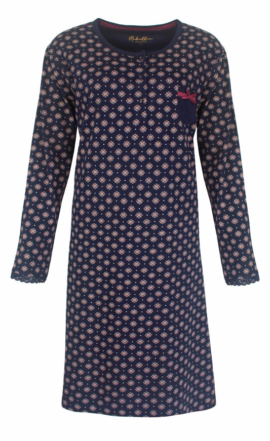 Navy blauw nachthemd met kleine bloemenprint, lange mouwen en ronde hals, versierd met een rood strikje.