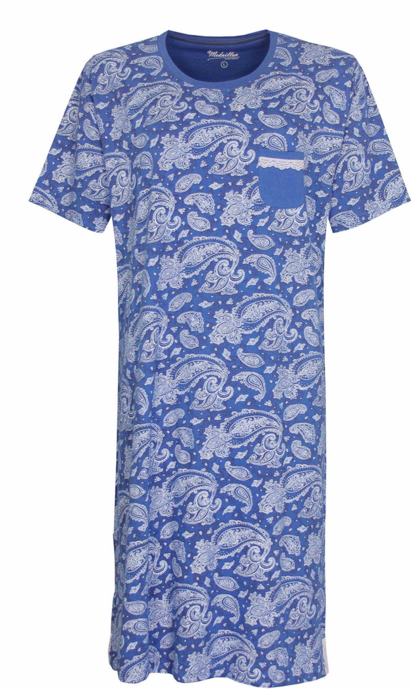 Blauw nachthemd met wit paisleypatroon, korte mouwen, ronde hals en borstzakje afgewerkt met kant
