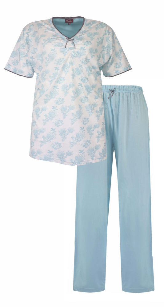 Lichtblauwe dames pyjama met bloemenprint top en lange uni broek, v-hals en korte mouwen