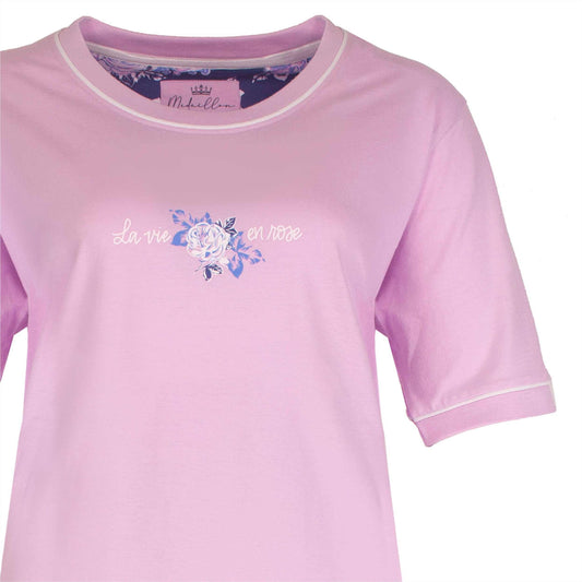 Roze dames pyjama t-shirt met 'La vie en rose' tekst en bloemenprint, korte mouwen en ronde hals