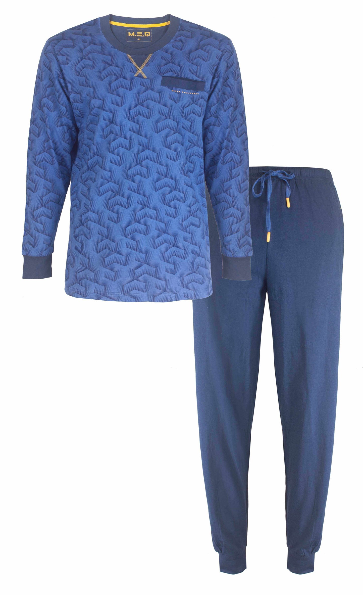 Blauwe heren pyjama set met lange mouwen en broek. De top heeft een geometrisch patroon en een borstzakje.