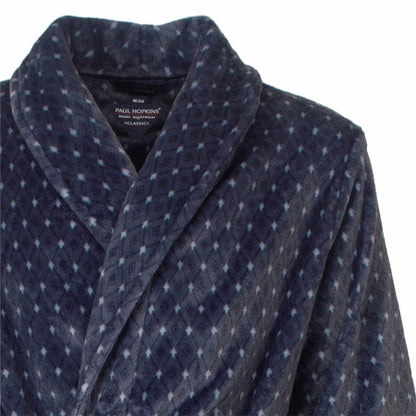 Donkerblauwe fleece badjas met lichtblauw ruitpatroon, brede kraag en comfortabele uitstraling