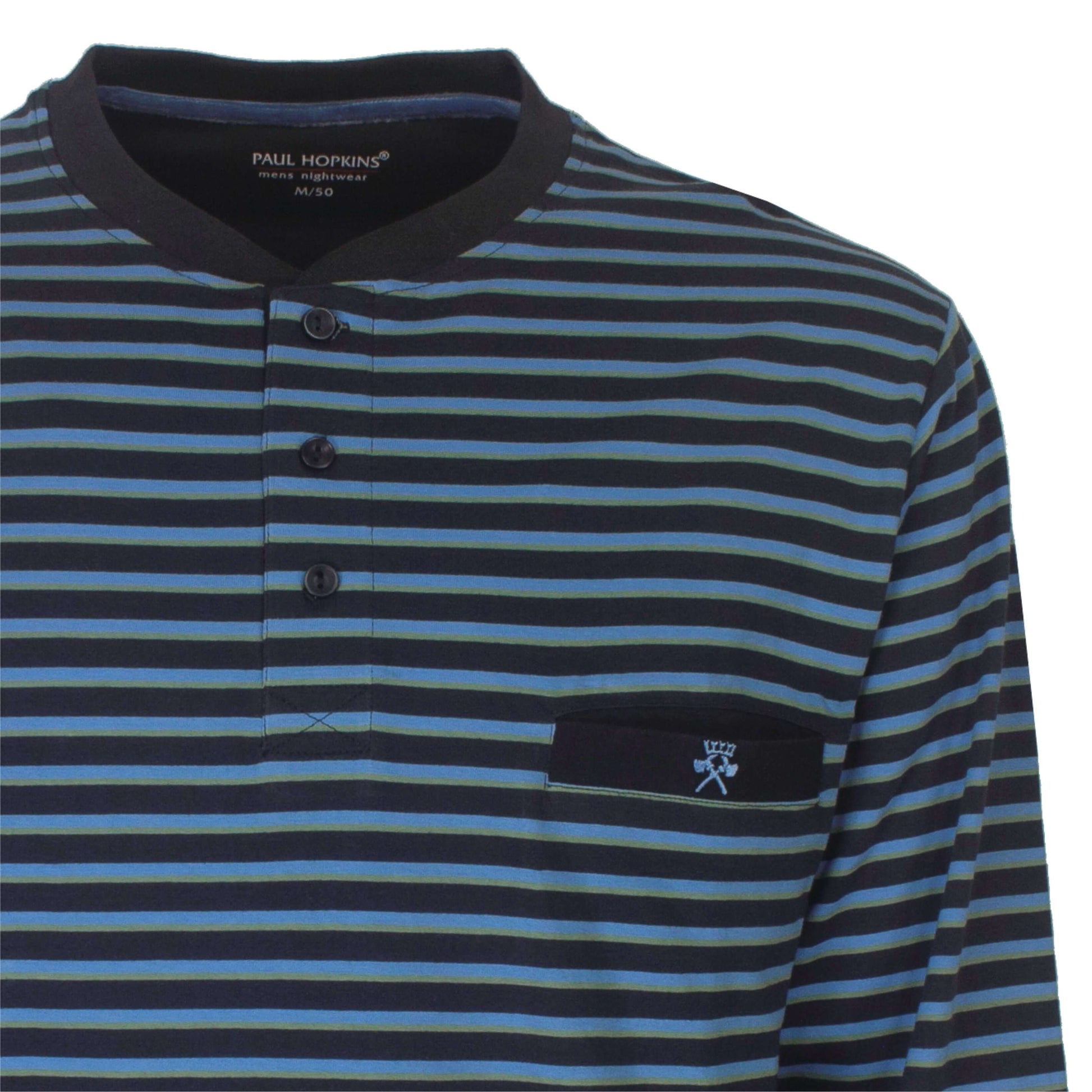Gestreepte pyjama top van Paul Hopkins in donkerblauw en lichtblauw, met knoopsluiting en klein logo op de borst.