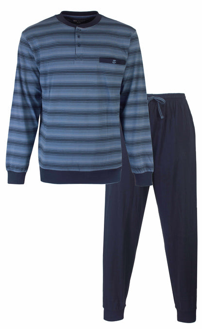 Gestreepte heren pyjama set in petrol blauw. Lange mouwen top met knoopsluiting en effen lange broek.