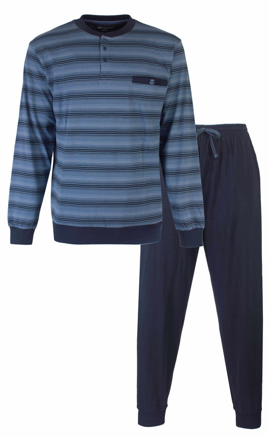 Gestreepte heren pyjama set in petrol blauw. Lange mouwen top met knoopsluiting en effen lange broek.