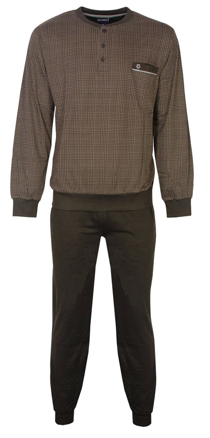 Bruine geruite pyjama set met lange mouwen en broek. Bovenkatoen, geborduurd logo op borstzakje, elastische tailleband.