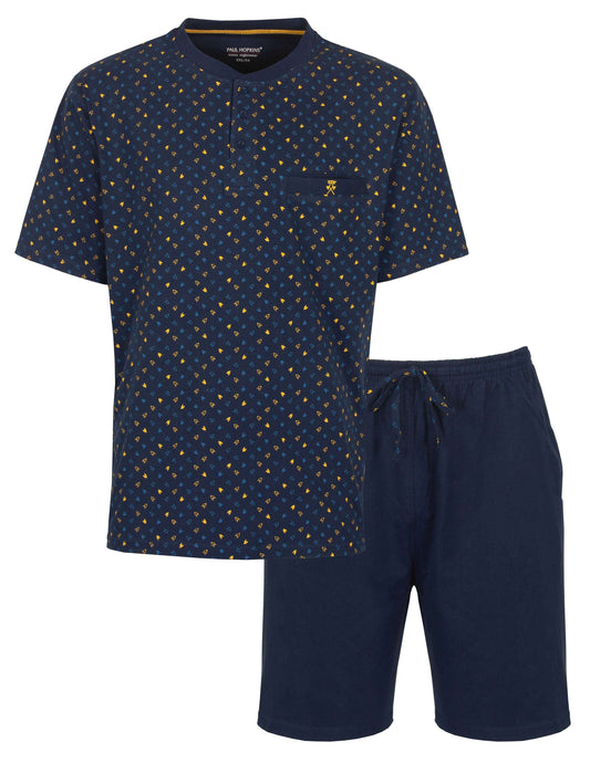 Blauwe heren shortama met geel patroon. T-shirt met knoopsluiting en korte broek. Gemaakt van 100% katoen.