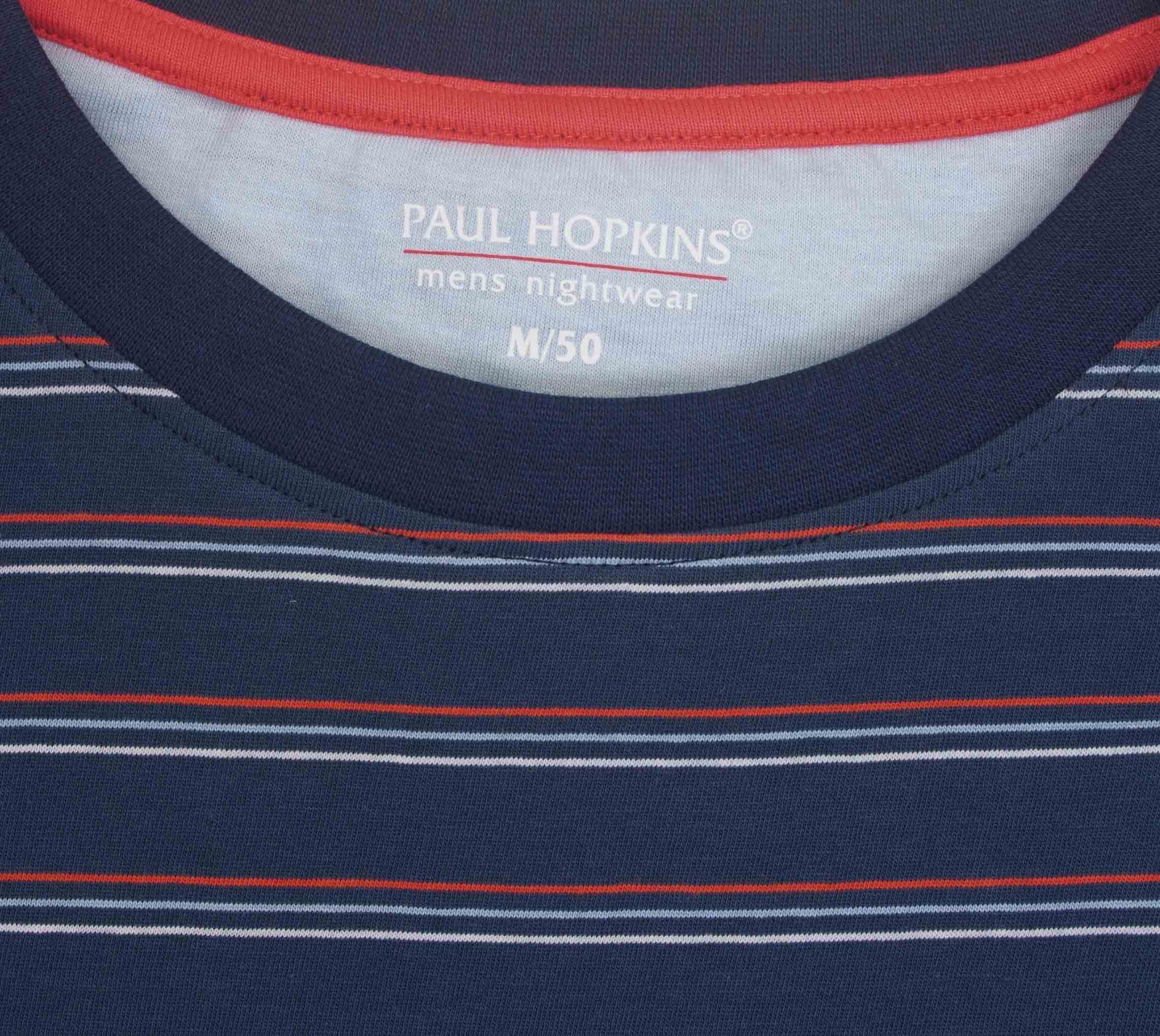 Blauwe gestreepte heren shortvan Paul Hopkins met witte en rode strepen, ronde hals en korte mouwen.