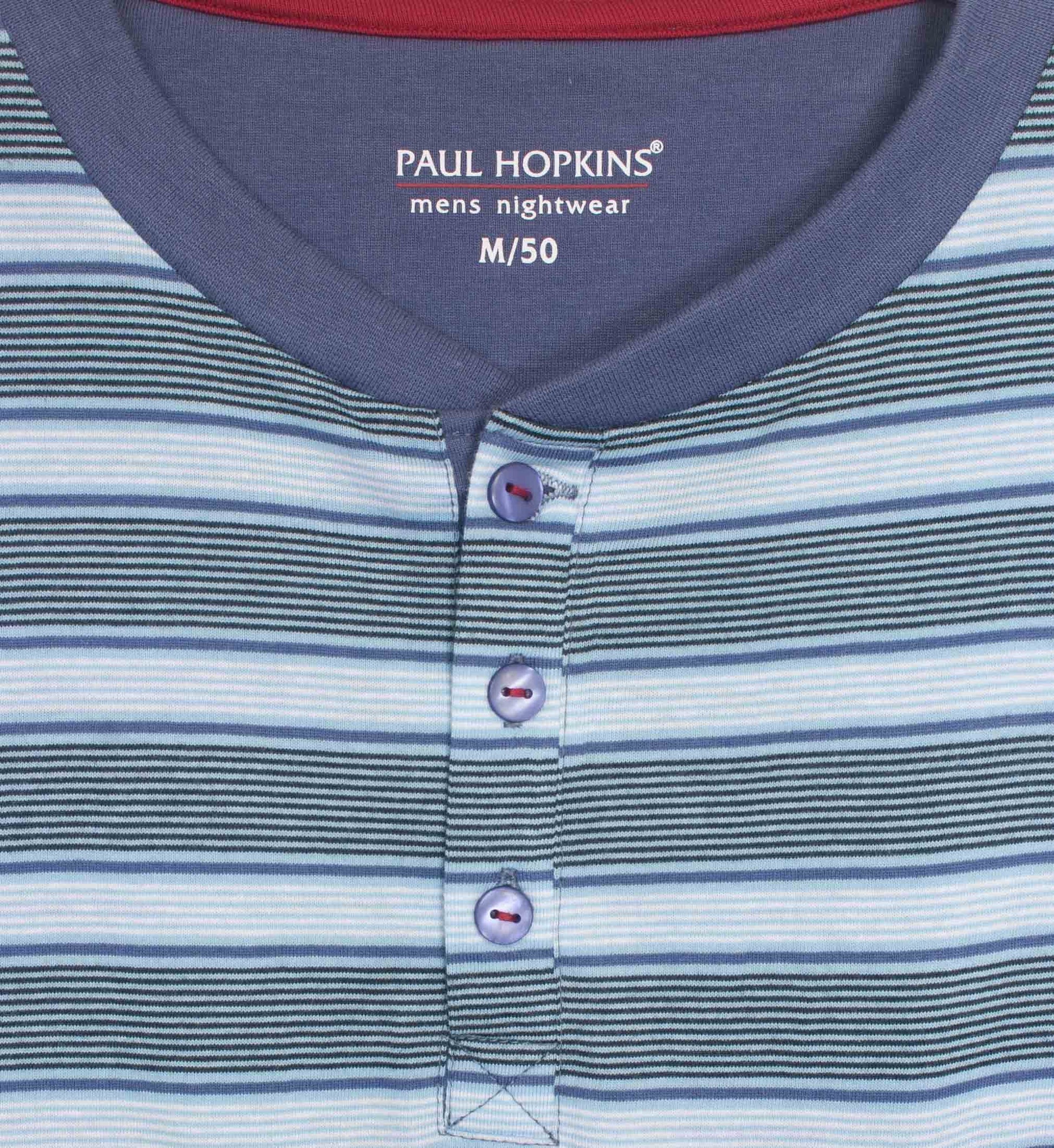 Gestreepte blauwe heren pyjama top van Paul Hopkins met knopen en logo. Korte mouwen en ronde hals.