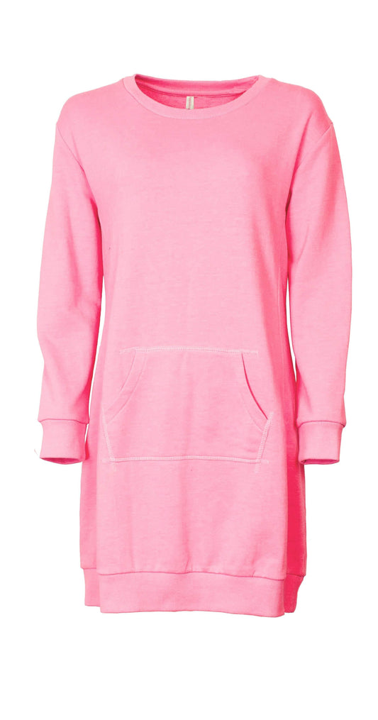 Roze dames nachthemd met lange mouwen, ronde hals en kangoeroe zak. Gemaakt van katoen en polyester, 90 cm lang.