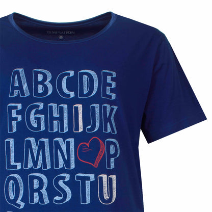 Marineblauw dames T-shirt met alfabet print en een rood hartje tussen de letters O en P.