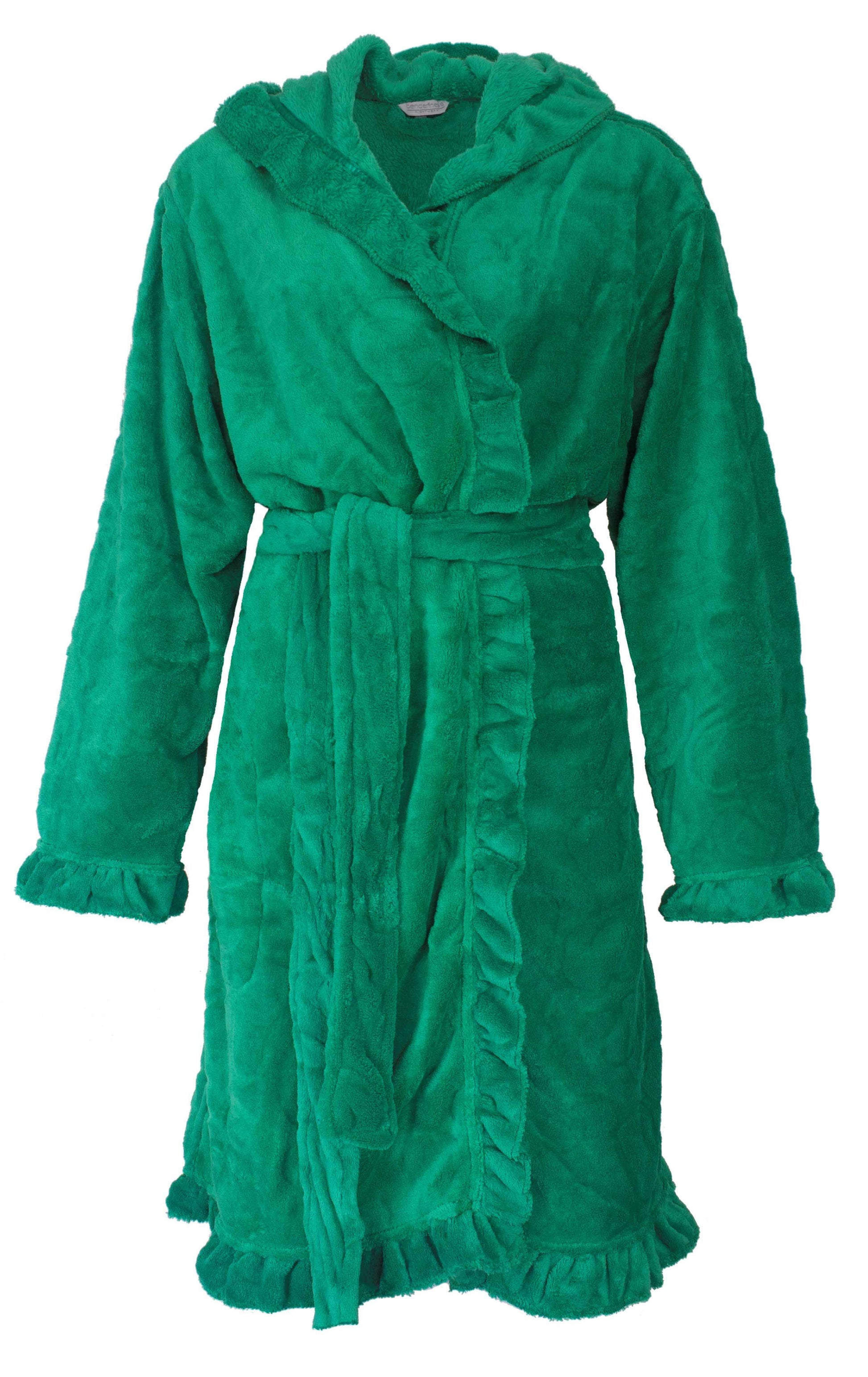 Groene fleece badjas met capuchon, ruches en ceintuur. Lange mouwen en zakken in de zijnaad.