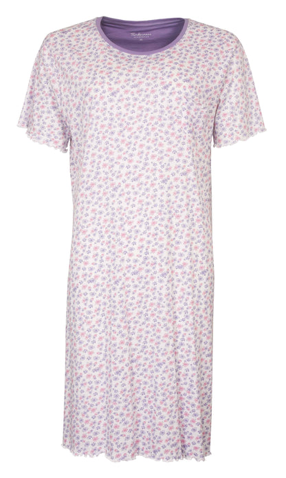 Paars dames nachthemd met korte mouwen en een all-over bloemetjesprint in roze en lila tinten.