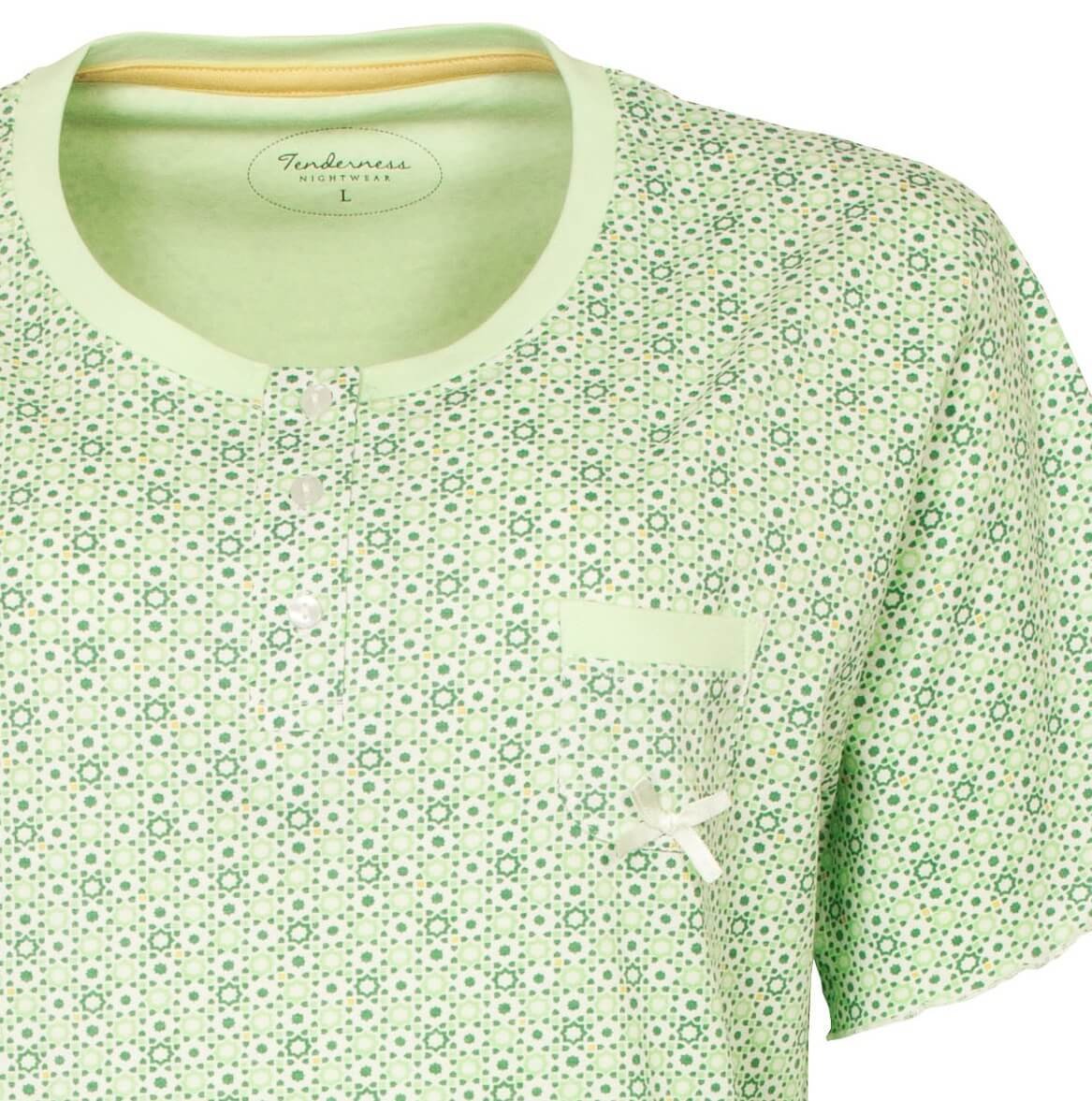 Groen katoenen nachthemd met klein gestippeld patroon, polo-sluiting en korte mouwen van het merk Tenderness.
