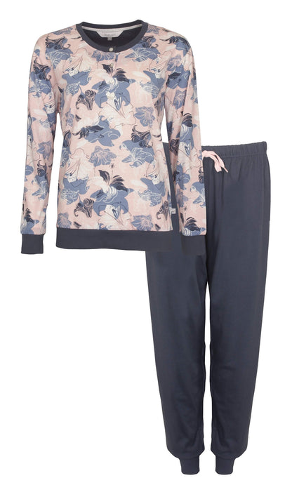 Dames pyjama set met donkerblauwe broek en roze/blauwe bloemenprint top met lange mouwen en ronde hals