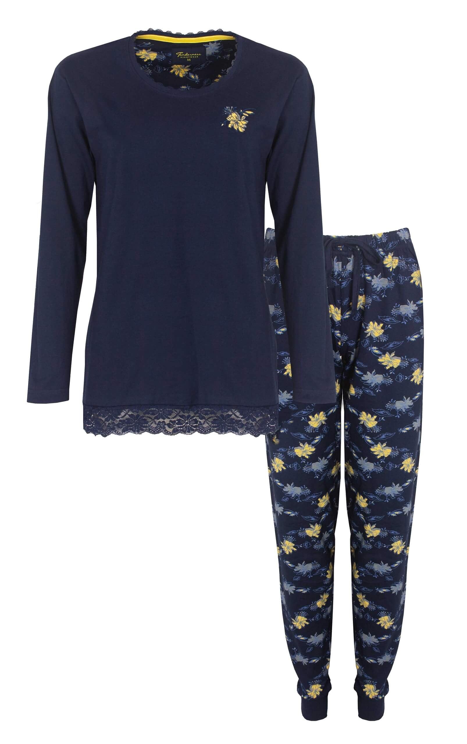 Donkerblauwe dames pyjama set met lange mouwen en bloemenprint broek, kant detail op shirt