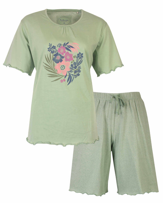 Lichtgroene dames shortama met bloemenprint op de top en gestreepte shorts met ruche-afwerking