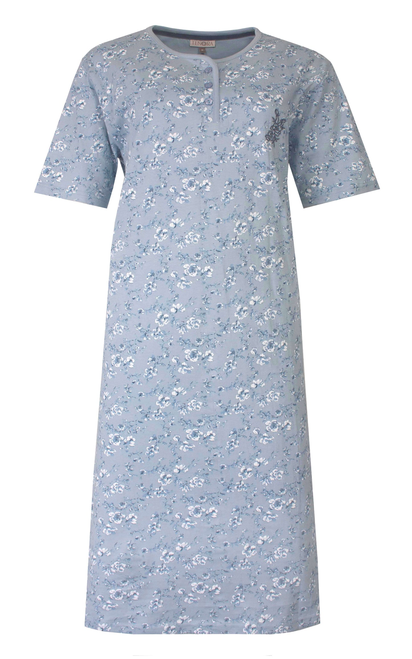 Lichtblauw nachthemd met korte mouwen en kleine witte bloemenprint, knoopsluiting bij de hals